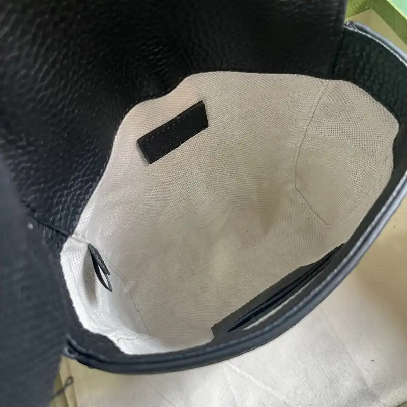 G*u*i bags 2312ya0126