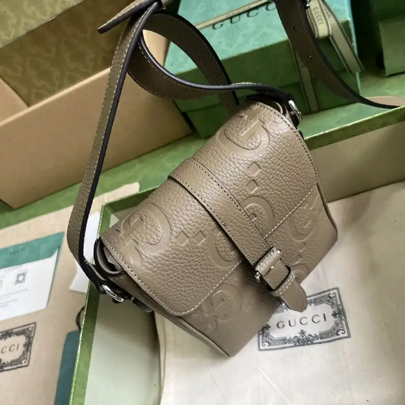 G*u*i bags 2312ya0127