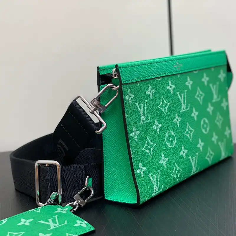 LV Bags 2401YA0026
