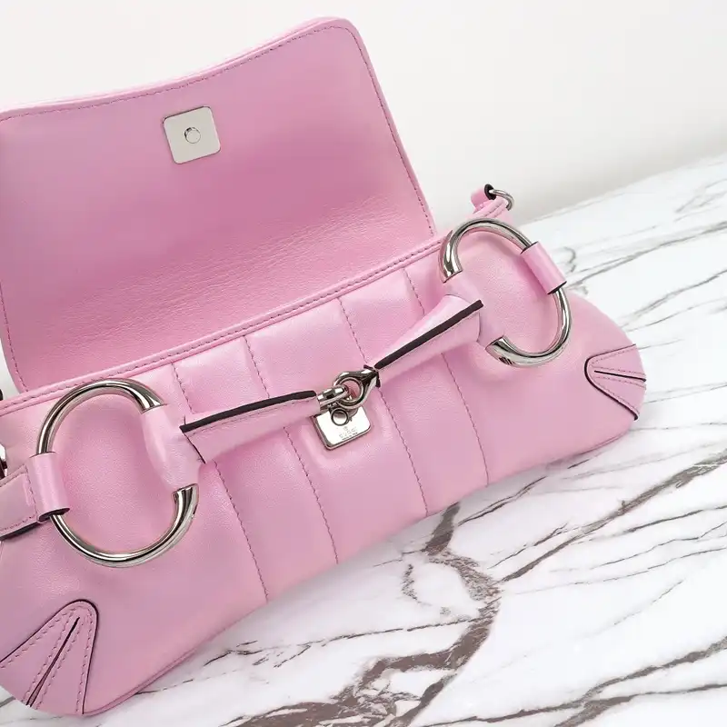 G*u*i bags 2401ya0040