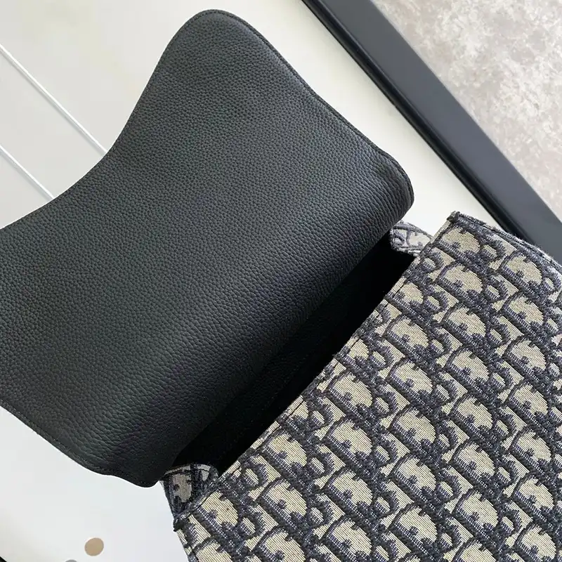 Dio Bags 2401YA0068