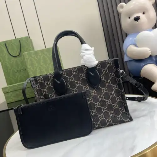 G*u*i bags 2401ya0074