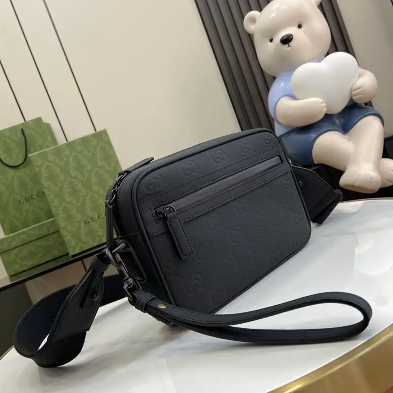 G*u*i bags 2401ya0086