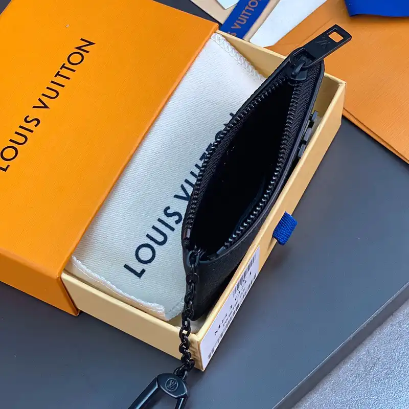 LV Bags 2401YA0100