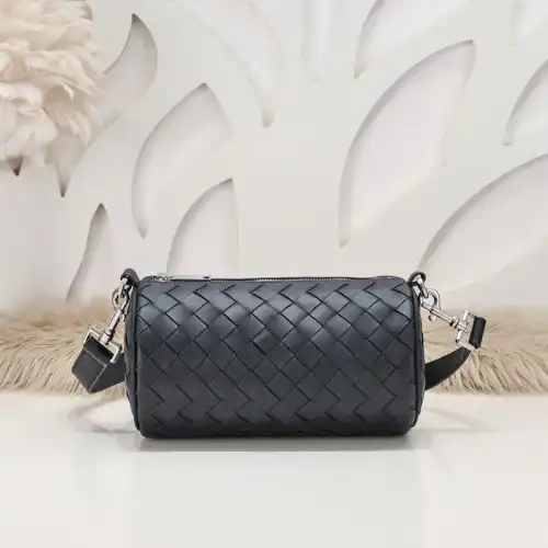b0tte*a Ven*ta bags 2401ya0111