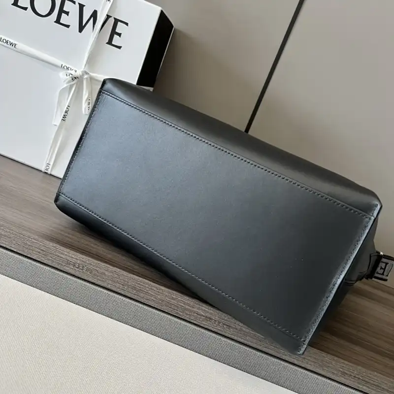 Loewe Bags 2404YA0076
