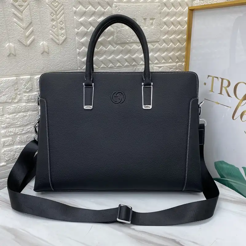 G*u*i bags 2404ya0157