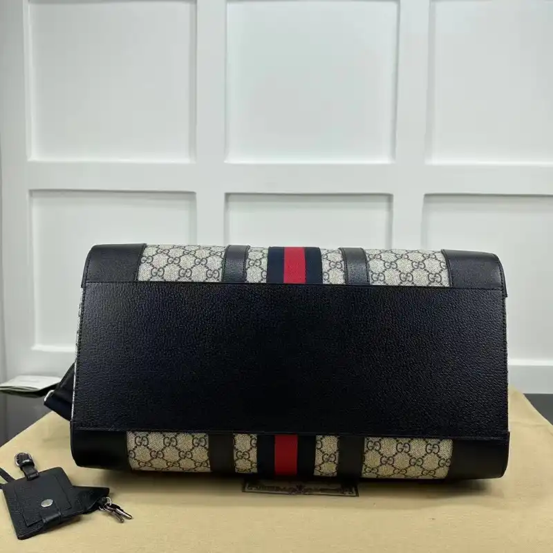 G*u*i bag 2405ht0004