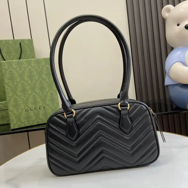 G*u*i bags 2405ya0086