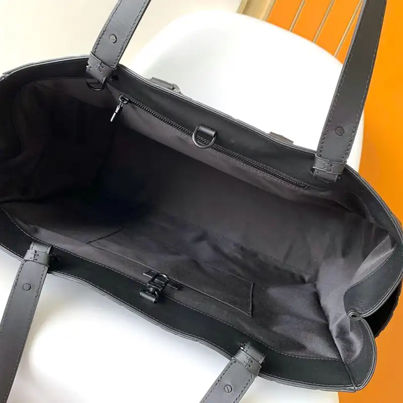 LV Bags 2405YA0091