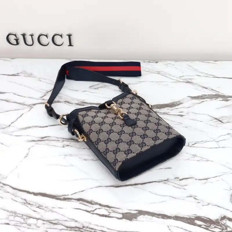 G*u*i bags 2405ya0109
