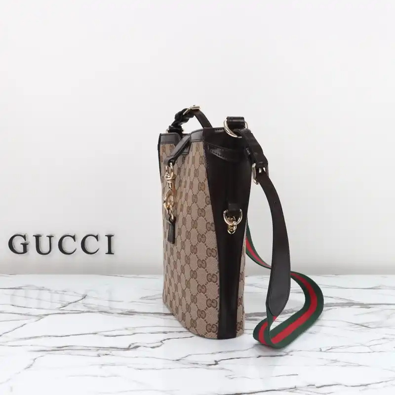 G*u*i bags 2405ya0110