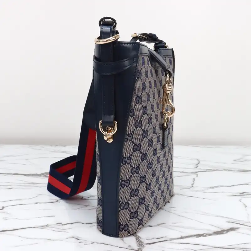 G*u*i bags 2405ya0111
