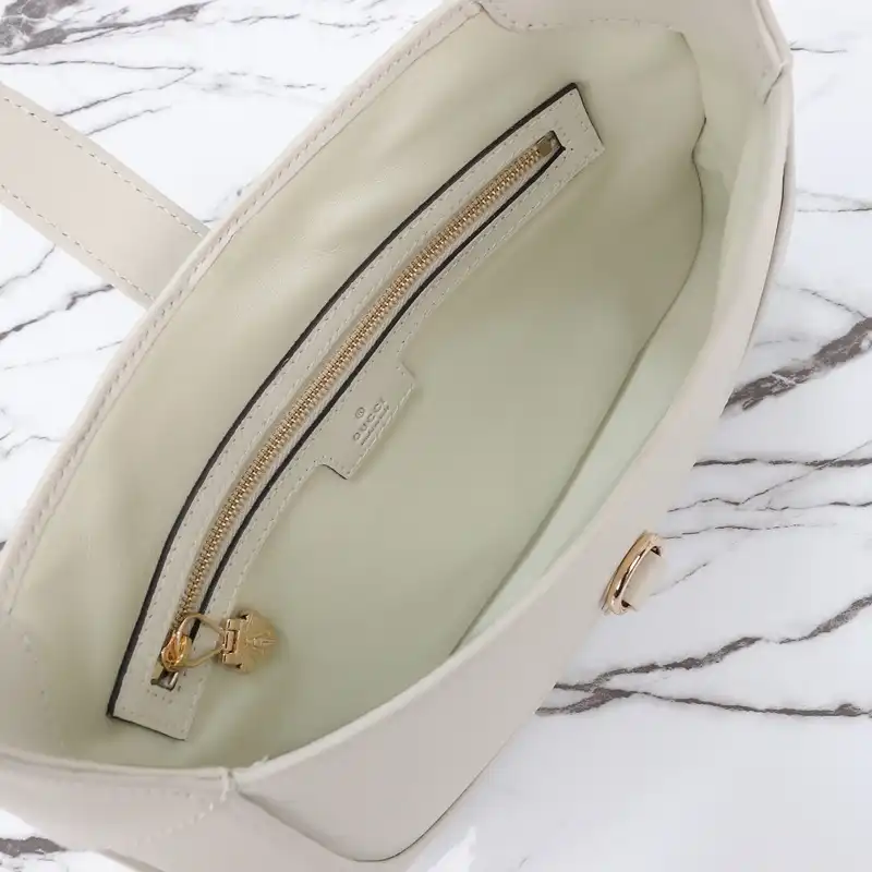 G*u*i bags 2405ya0114
