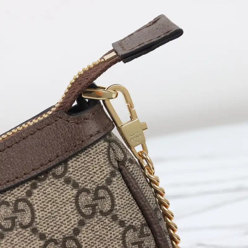 G*u*i bags 2405ya0130