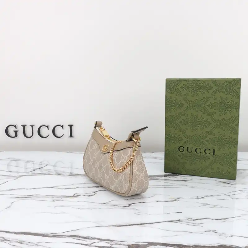 G*u*i bags 2405ya0131