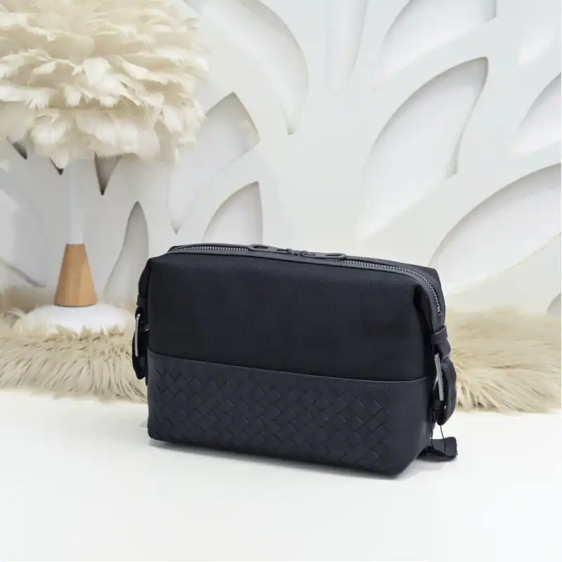 b0tte*a Ven*ta bags 2406ya0004