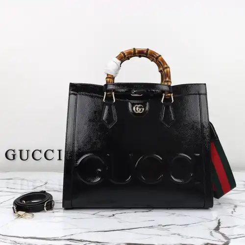 G*u*i bags 2407ya0003