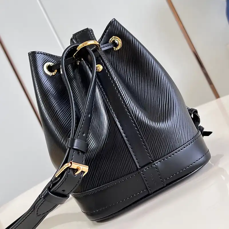 G*u*i bags 2407ya0169