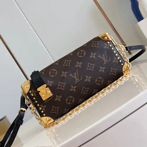 G*u*i bags 2407ya0180