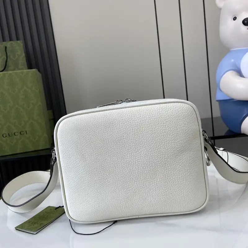 G*u*i bags 2407ya0188