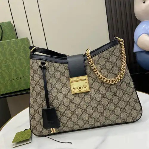 G*u*i bags 2407yz0194