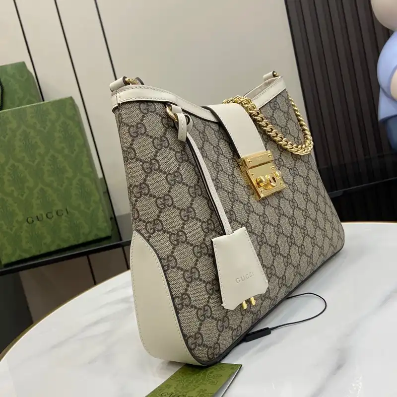 G*u*i bags 2407yz0195