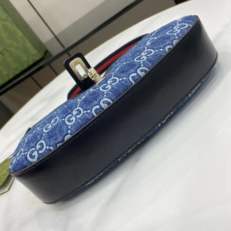 G*u*i bags 2407yz0201