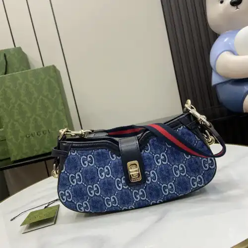 G*u*i bags 2407yz0201