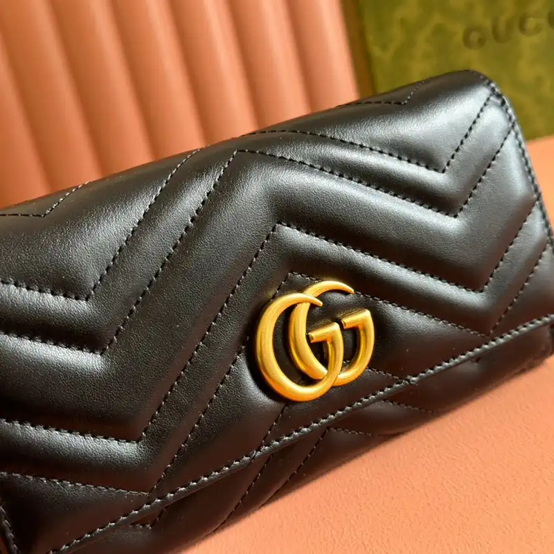 G*u*i bags 2407yz0241