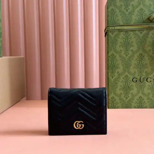 G*u*i bags 2407yz0244