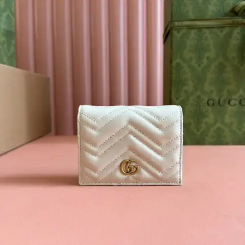 G*u*i bags 2407yz0245