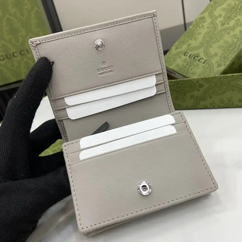 G*u*i bags 2407yz0253