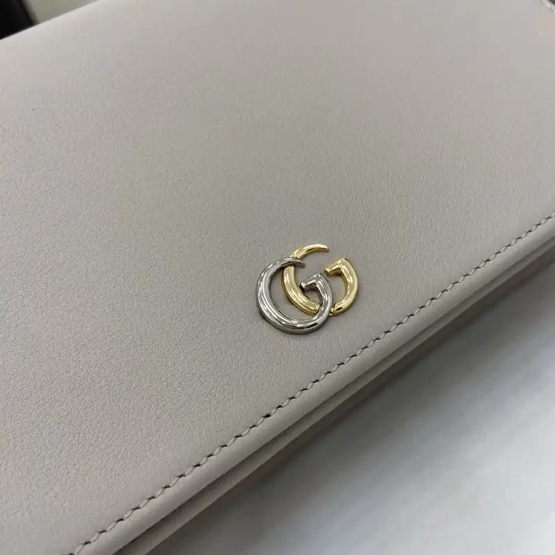 G*u*i bags 2407yz0256