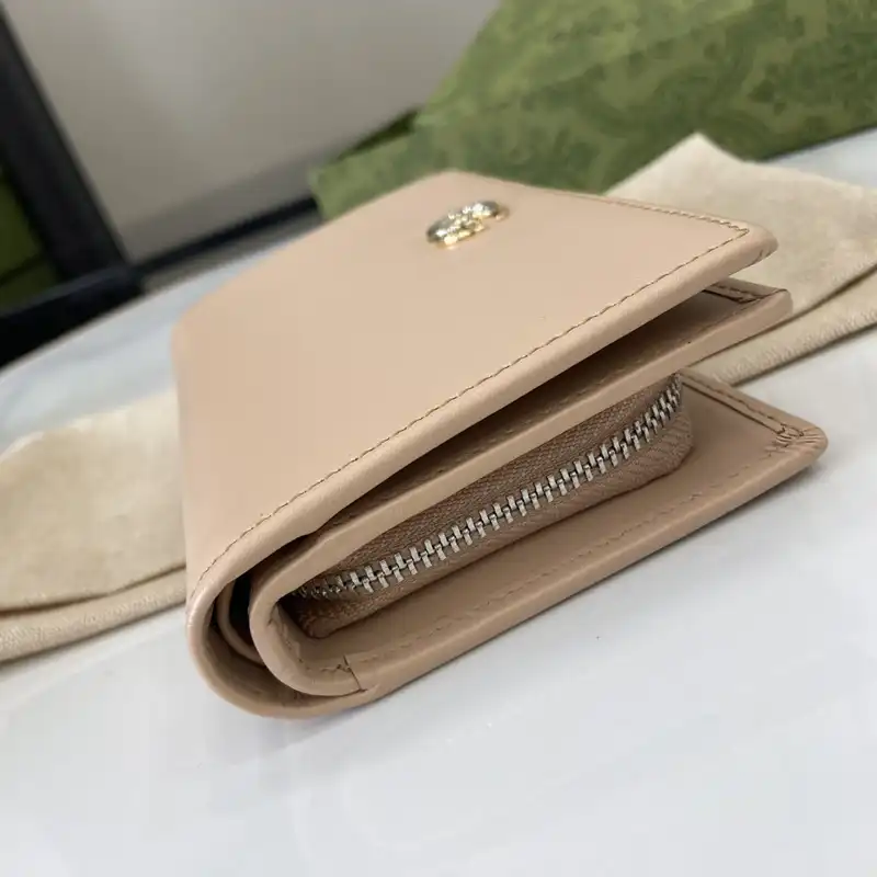 G*u*i bags 2407yz0259