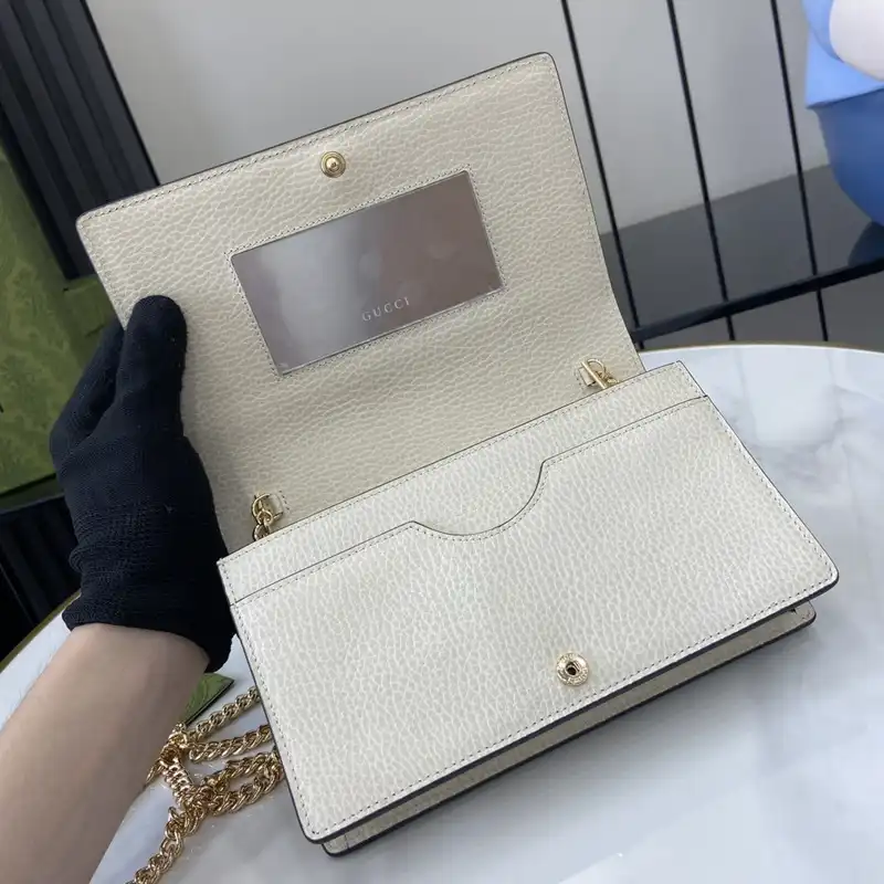 G*u*i bags 2407yz0261