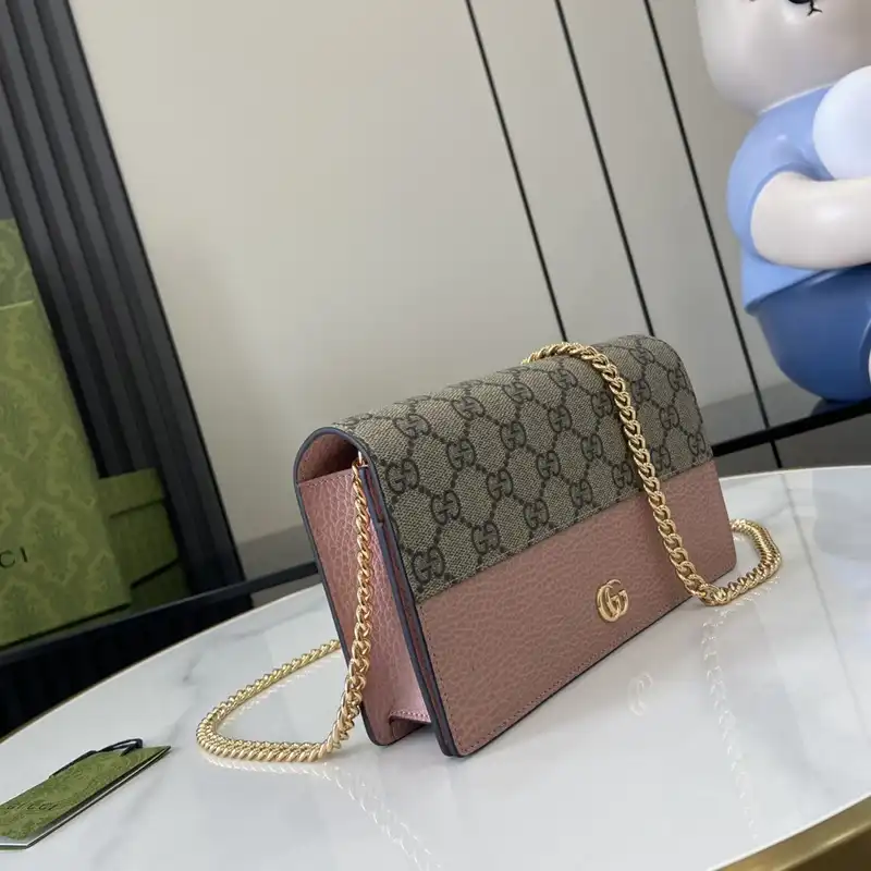 G*u*i bags 2407yz0262