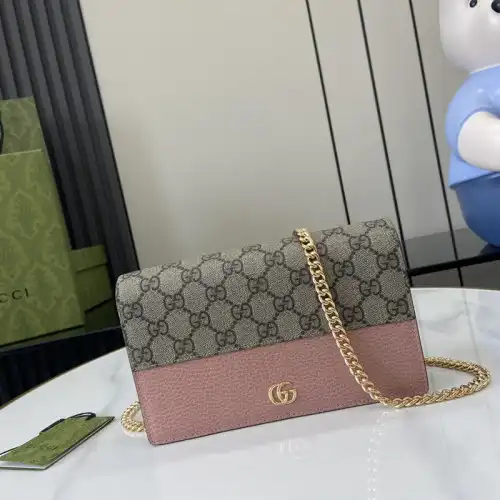 G*u*i bags 2407yz0262