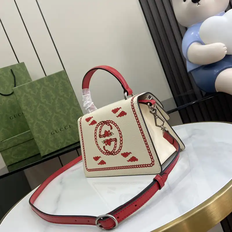 G*u*i bags 2407yz0265