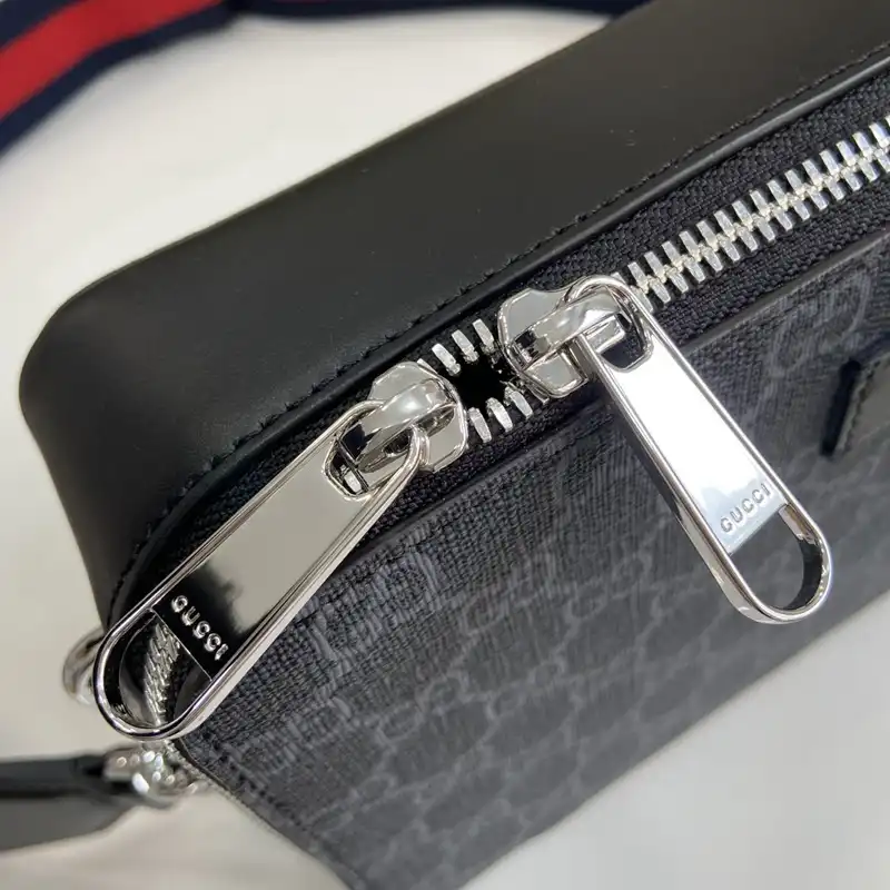 G*u*i bags 2407yz0274