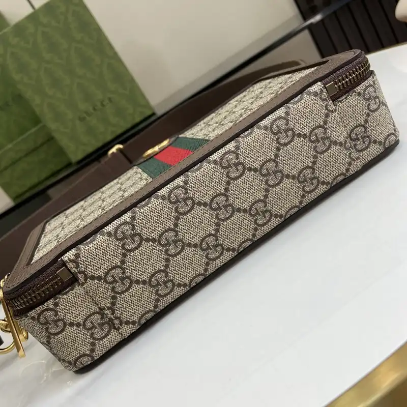 G*u*i bags 2407yz0275