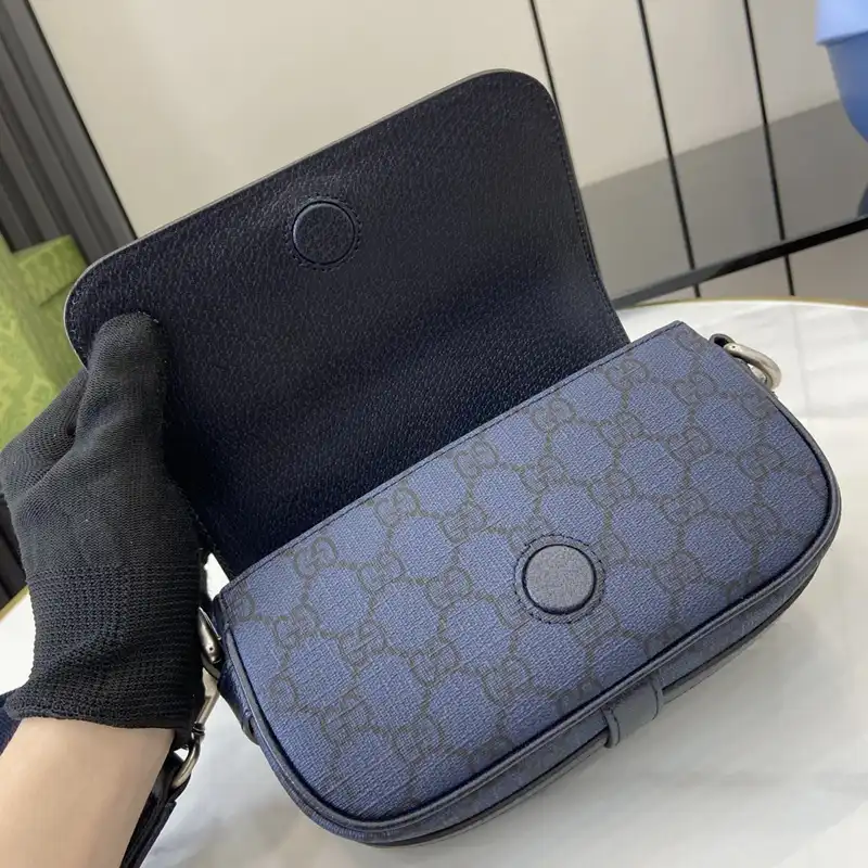 G*u*i bags 2407yz0277