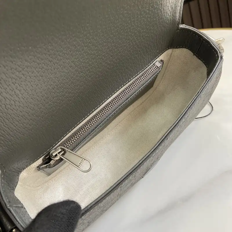G*u*i bags 2407yz0278