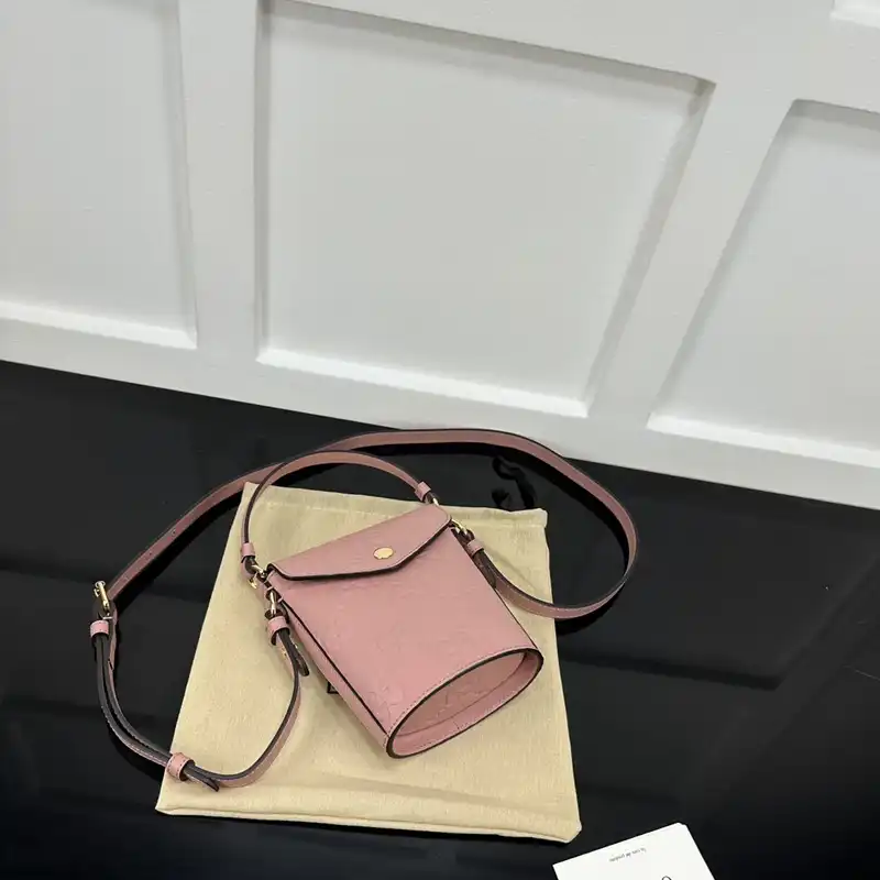 G*u*i bags 2407yz0286