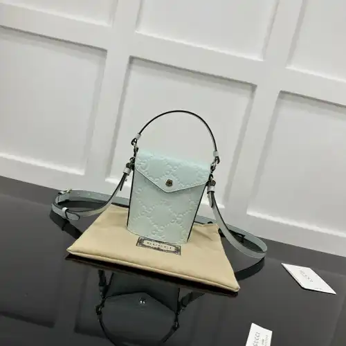 G*u*i bags 2407yz0288