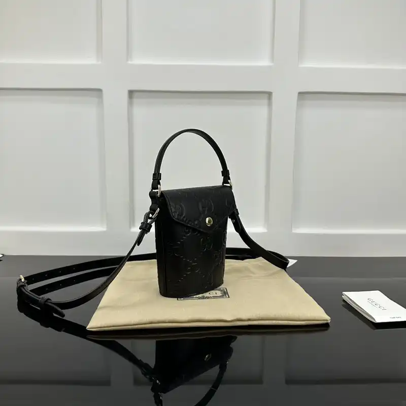 G*u*i bags 2407yz0290