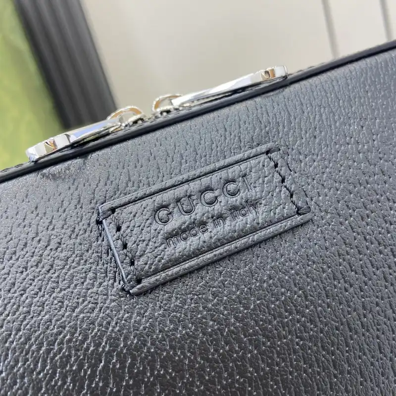 G*u*i bags 2407yz0311