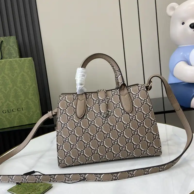 G*u*i bags 2408ya0025