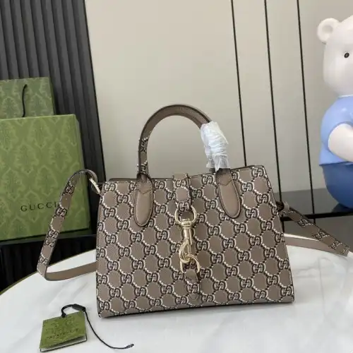G*u*i bags 2408ya0025