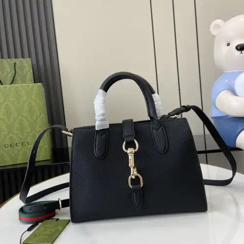 G*u*i bags 2408ya0027
